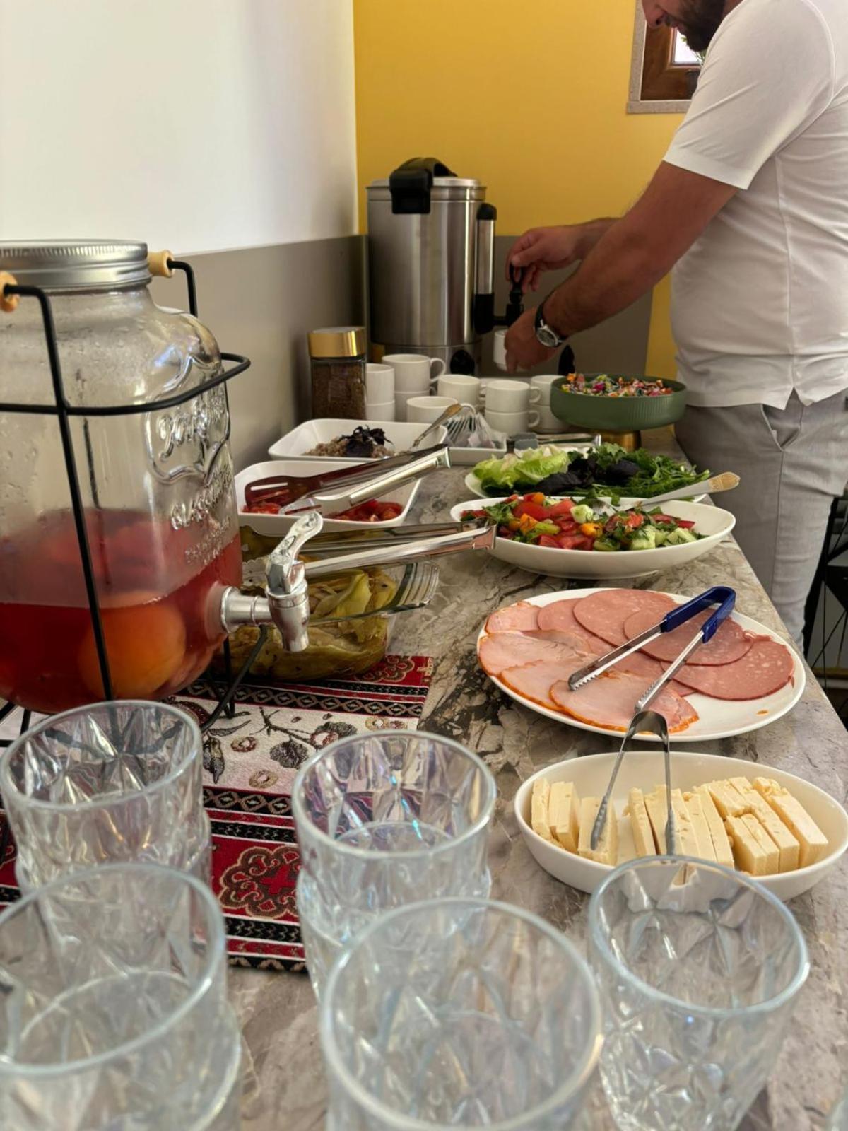 יירבאן Styopa Hotel מראה חיצוני תמונה