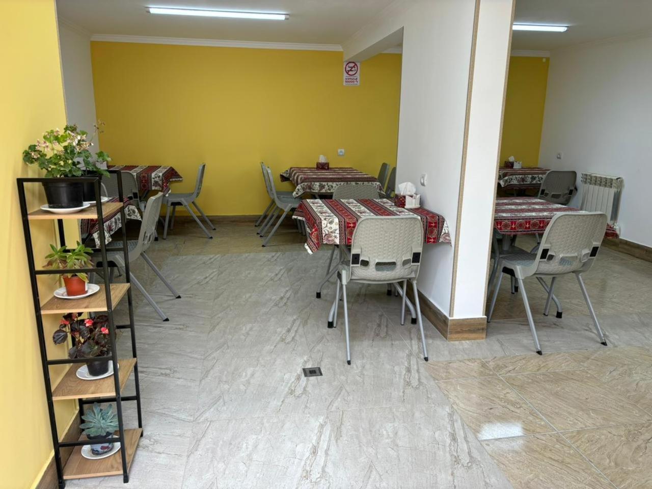 יירבאן Styopa Hotel מראה חיצוני תמונה