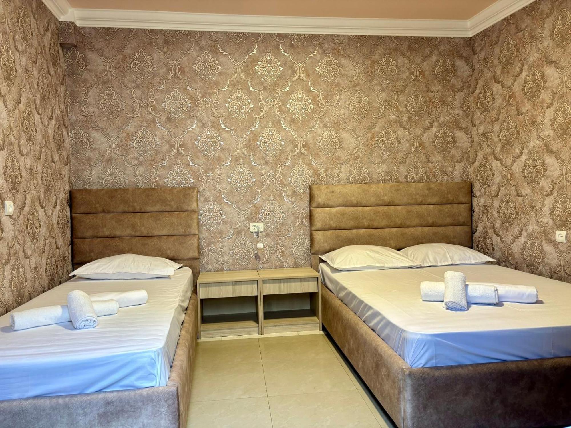 יירבאן Styopa Hotel מראה חיצוני תמונה