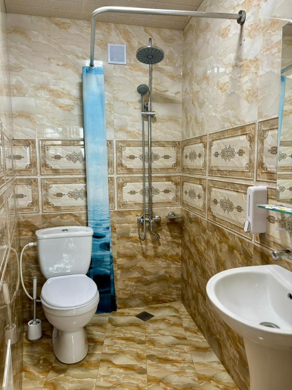 יירבאן Styopa Hotel מראה חיצוני תמונה
