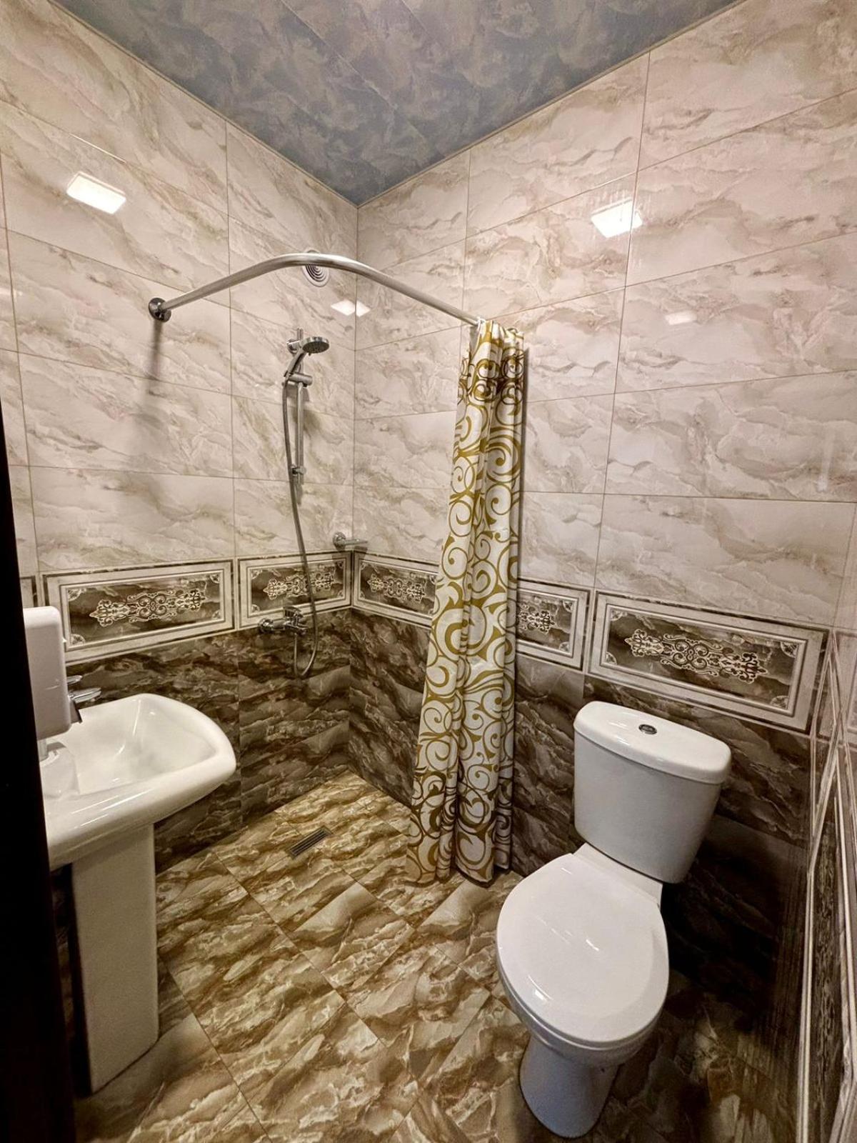 יירבאן Styopa Hotel מראה חיצוני תמונה