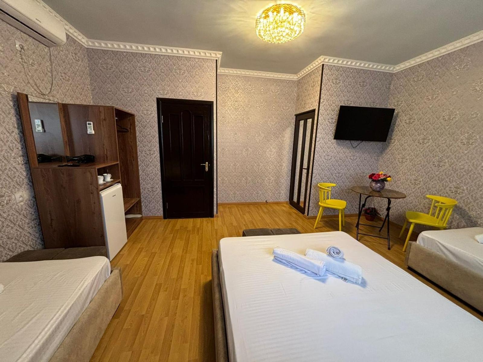 יירבאן Styopa Hotel מראה חיצוני תמונה