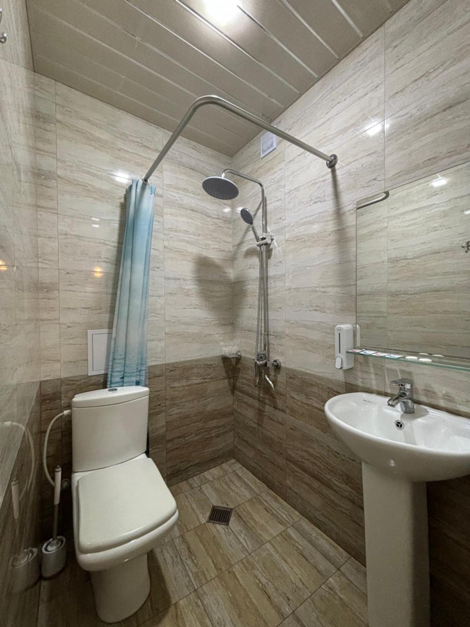 יירבאן Styopa Hotel מראה חיצוני תמונה